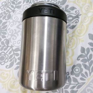 NWT! YETI Rambler Can Cooli